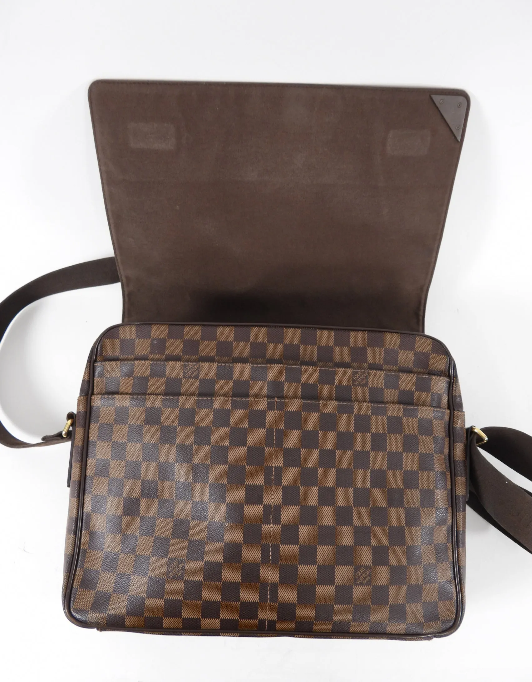 Louis Vuitton Damier Ebene Shelton MM Laptop Messenger Bag