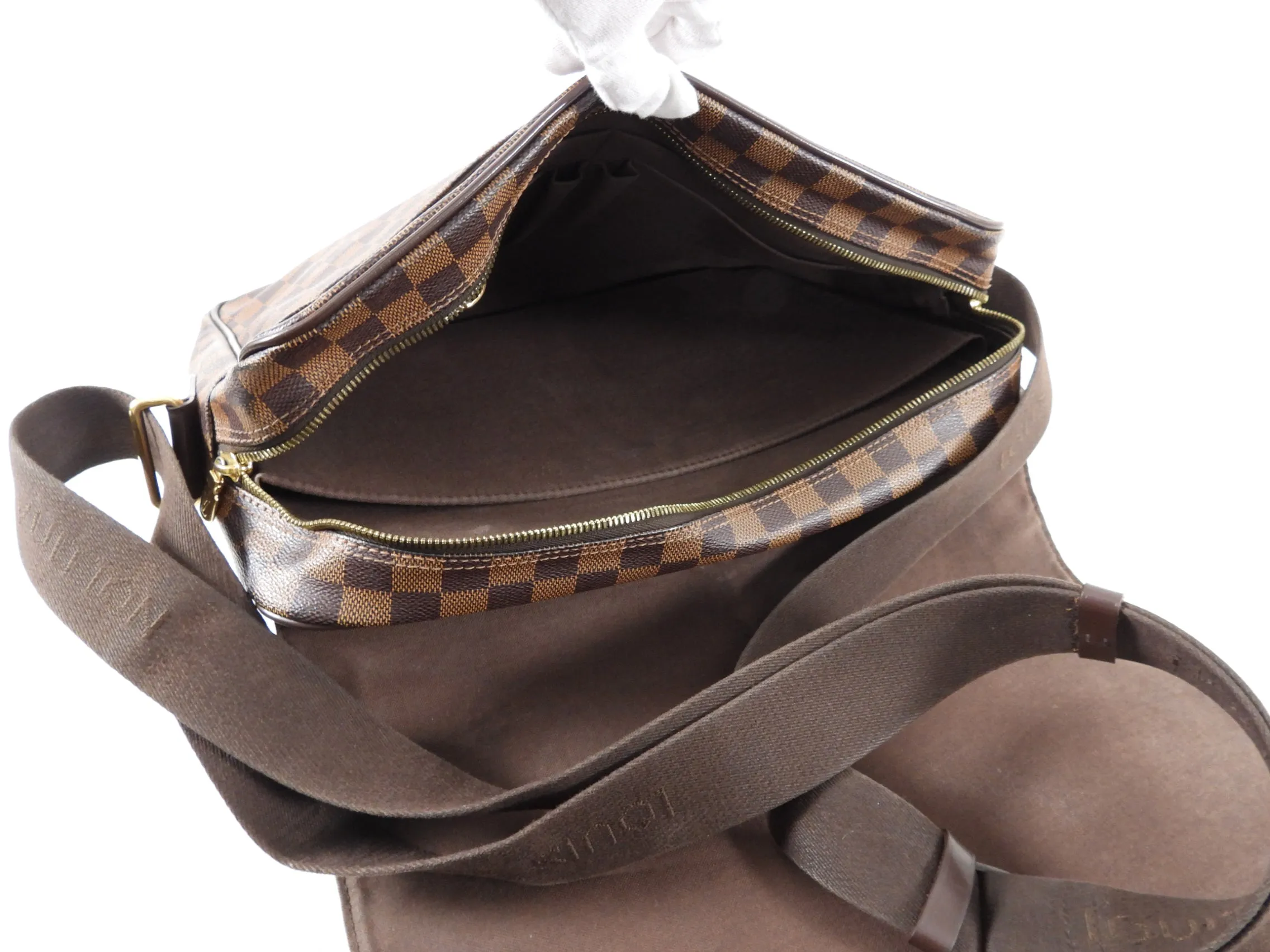 Louis Vuitton Damier Ebene Shelton MM Laptop Messenger Bag