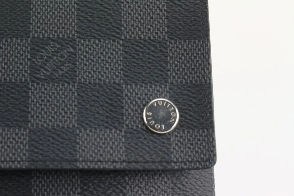 Louis Vuitton Damier Graphite Alpha Pochette GM Portfolio Toiletry Pouch 217lv28
