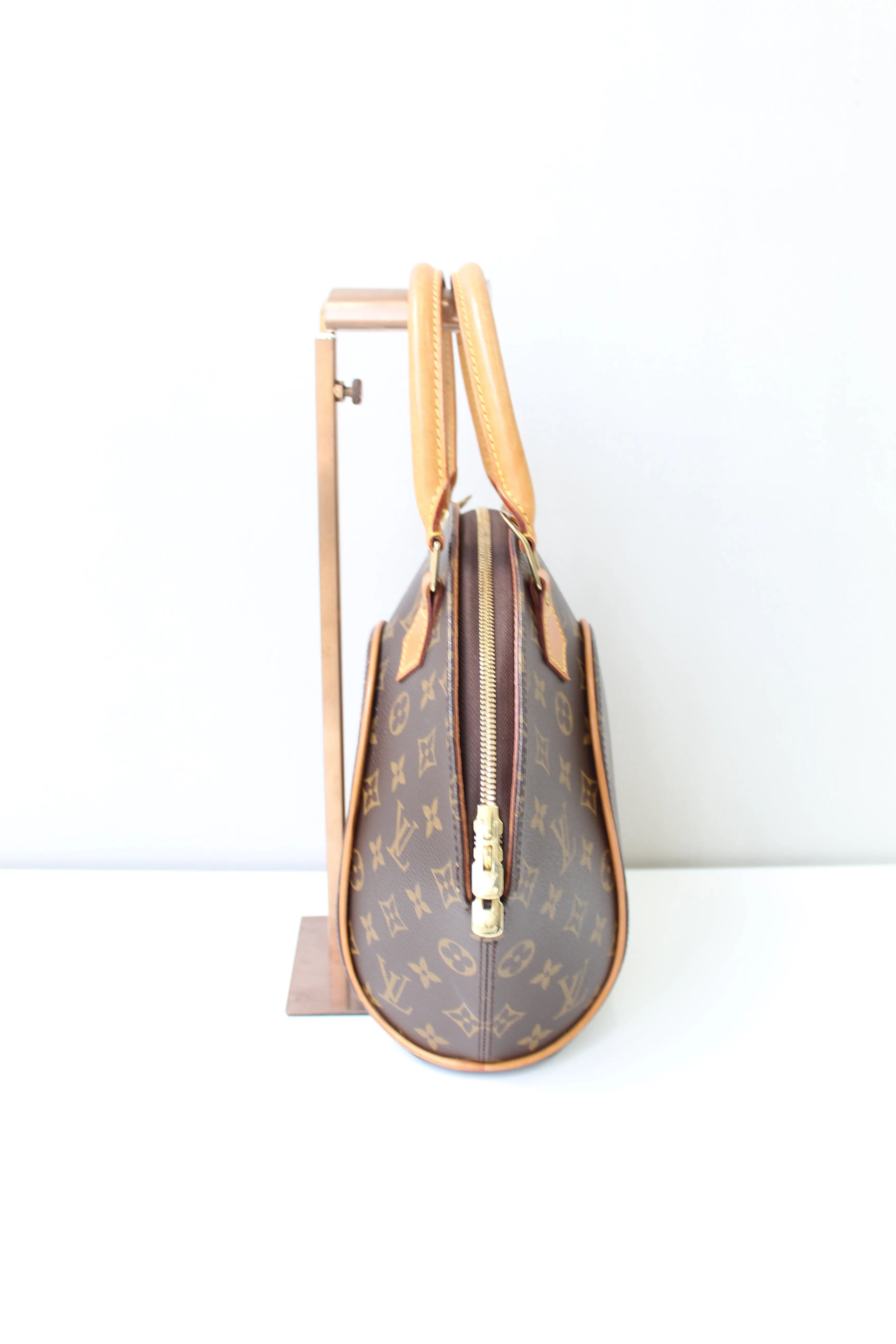 Louis Vuitton Ellipse PM