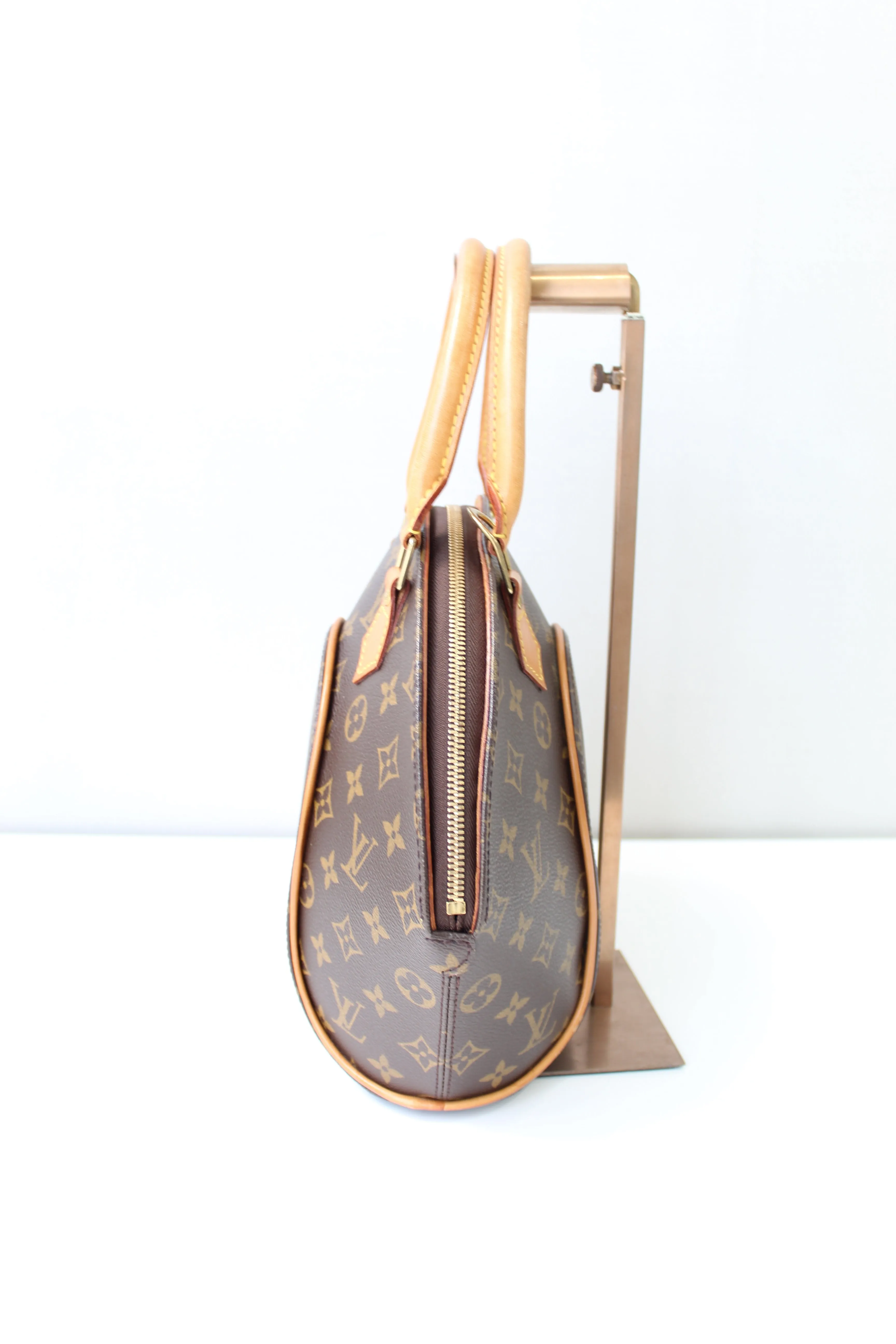 Louis Vuitton Ellipse PM