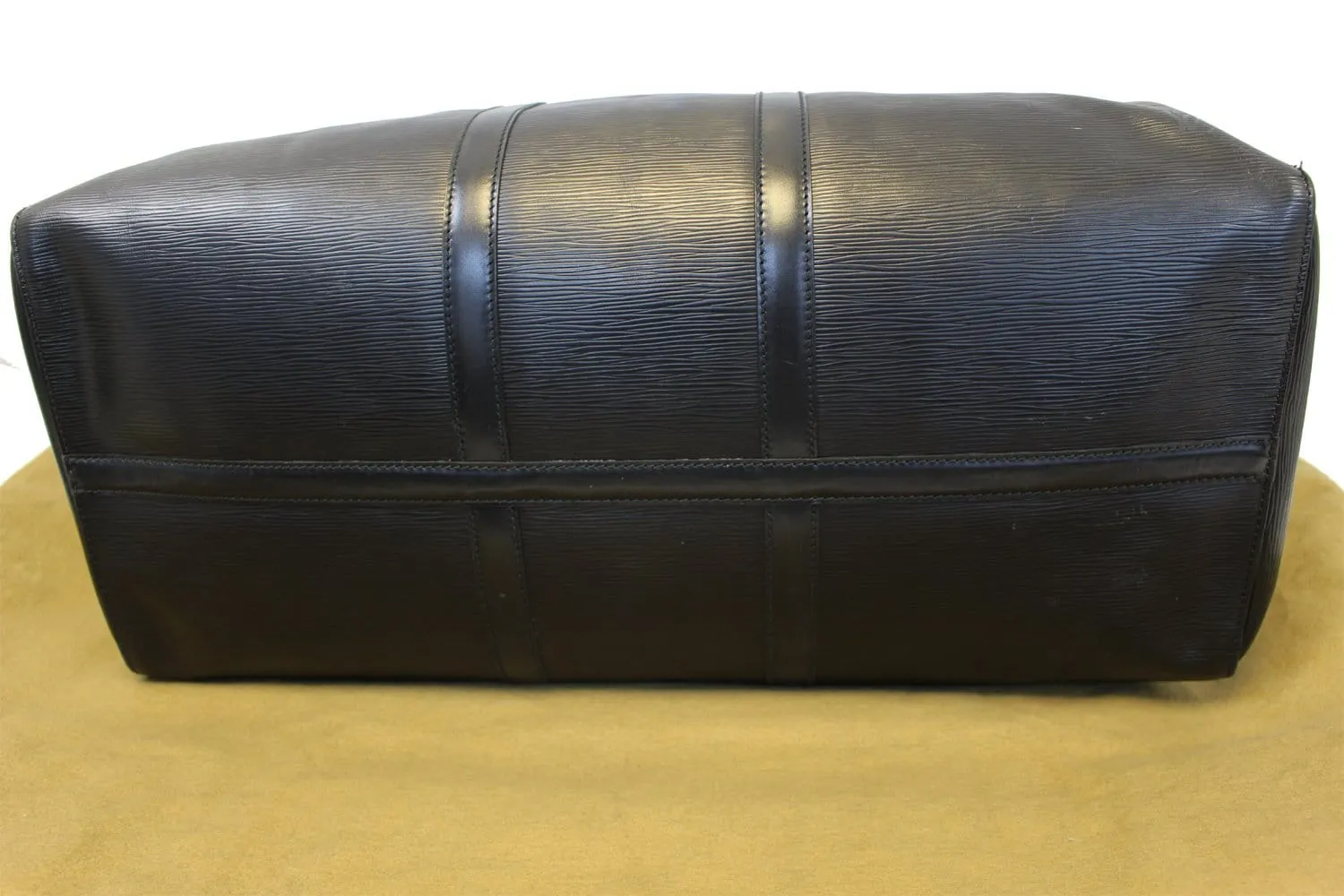 LOUIS VUITTON Epi Leather Keepall 55 Boston Bag