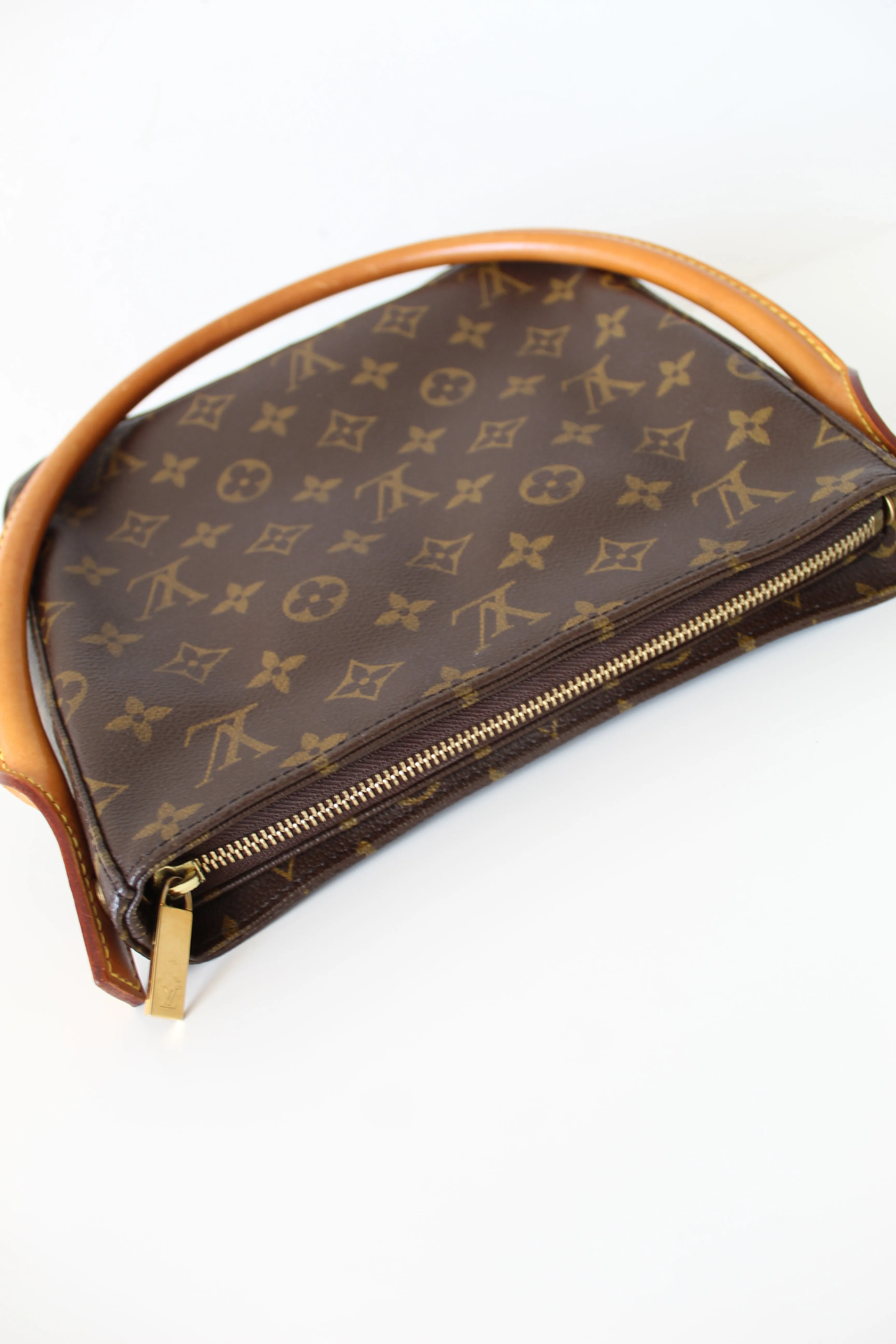 Louis Vuitton Looping MM