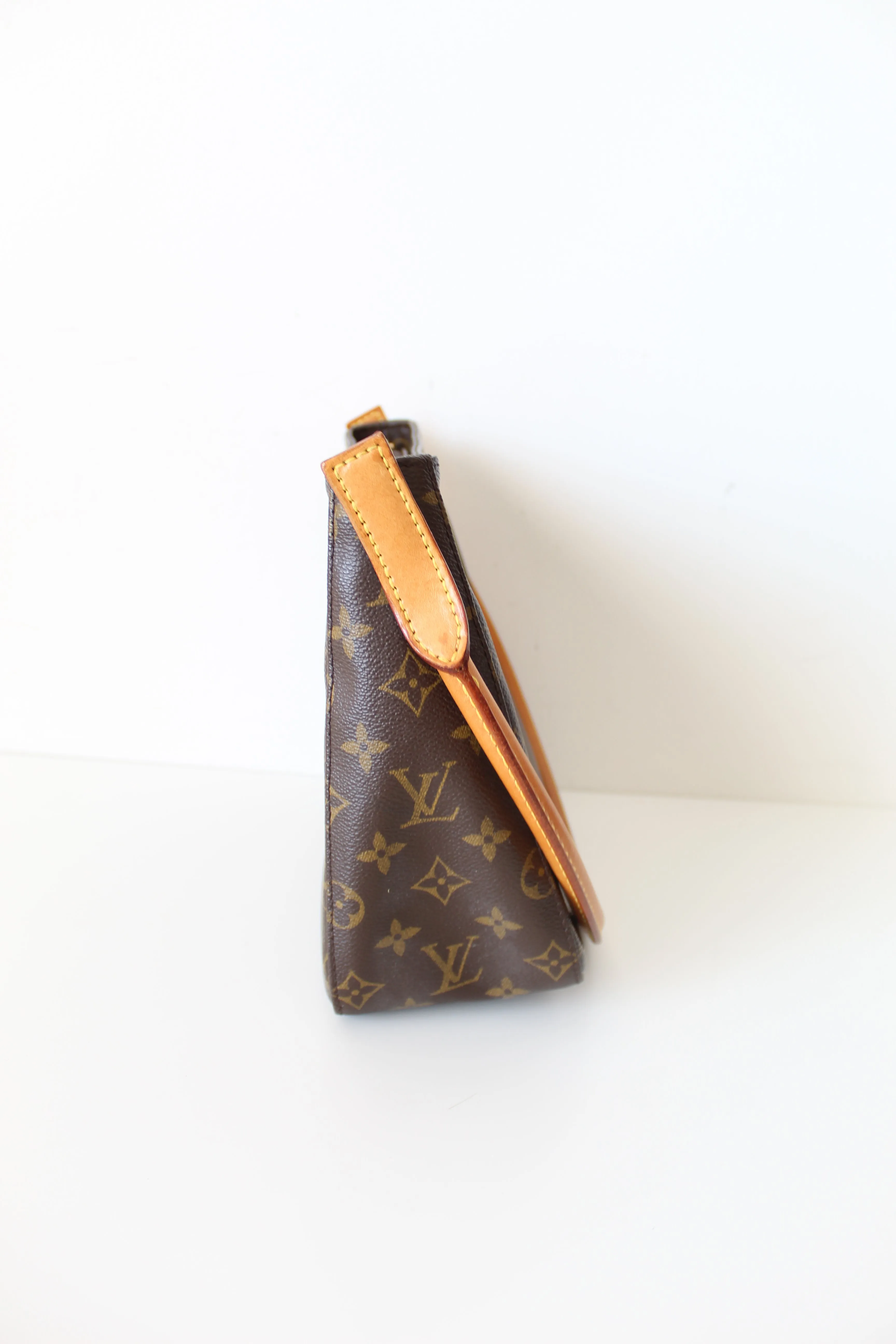 Louis Vuitton Looping MM