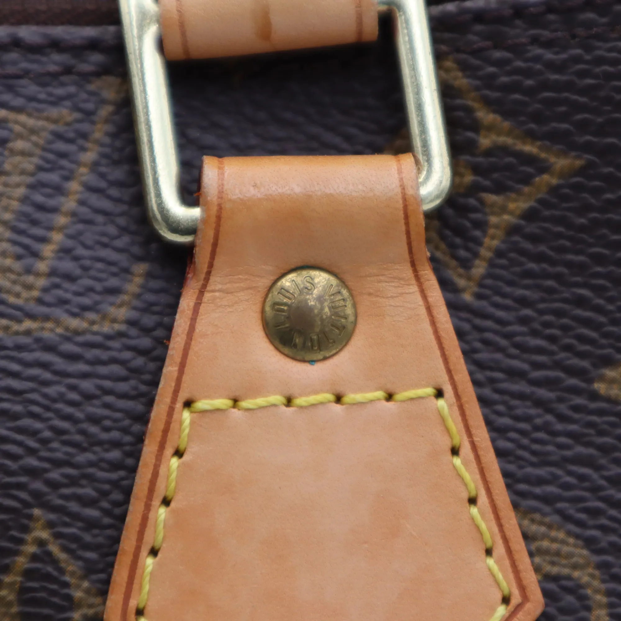Louis Vuitton Monogram Canvas Alma PM Handbag FL0074