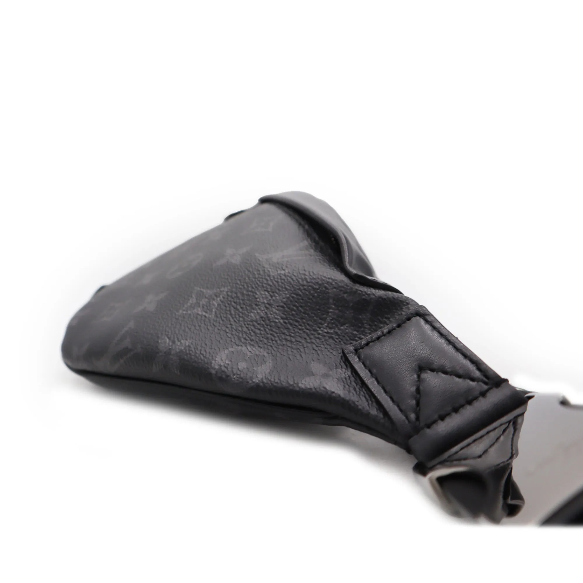 Louis Vuitton Monogram Canvas Eclipse Discovery PM Bumbag