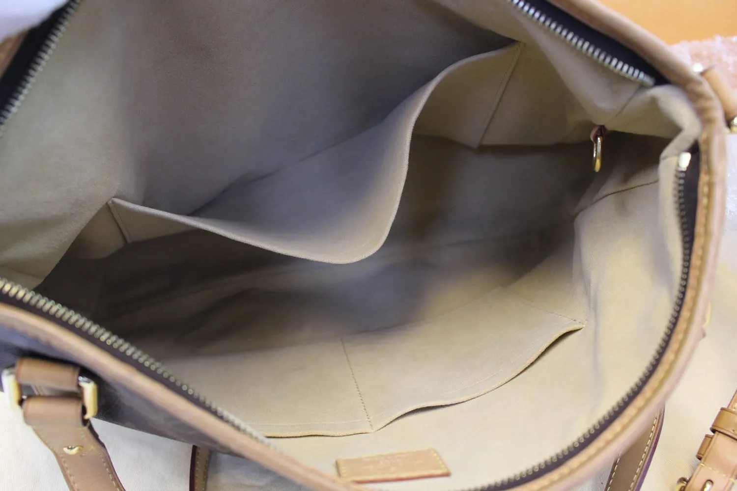 LOUIS VUITTON Monogram Canvas Estrela MM Bag