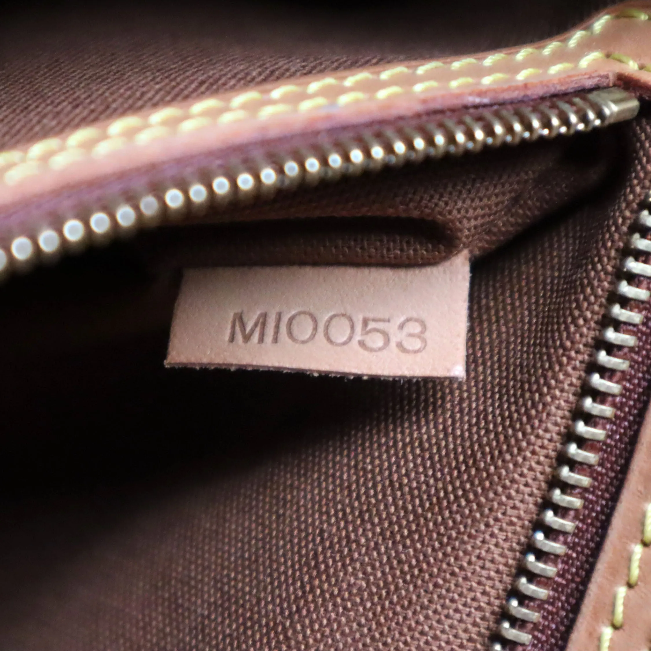 Louis Vuitton Monogram Canvas Mini Looping Shoulder Bag MI0053