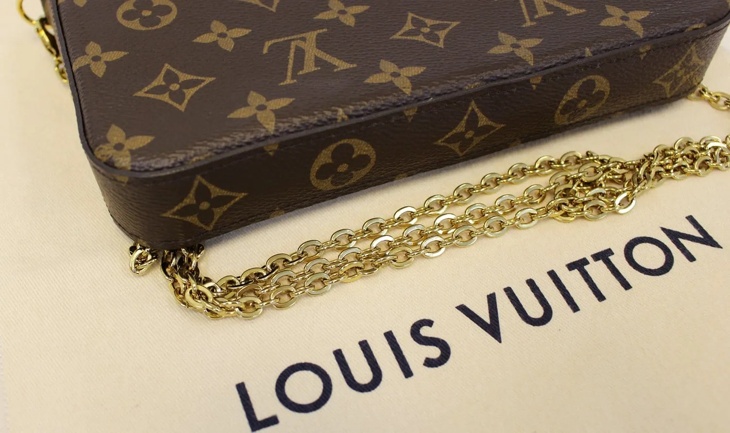 LOUIS VUITTON Monogram Canvas Pochette Felicie Crossbody Bag
