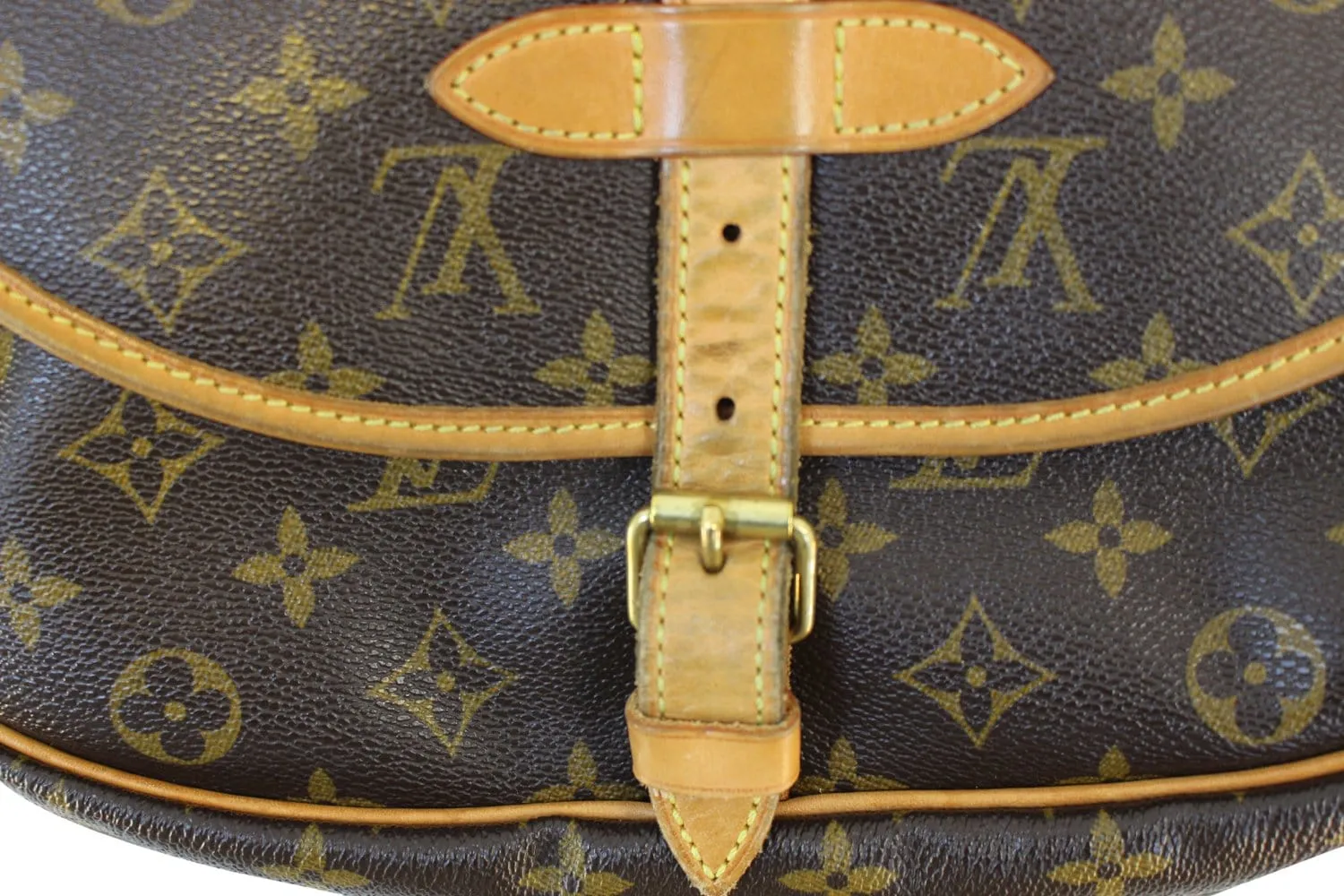 LOUIS VUITTON Monogram Canvas Saumur 30 Crossbody