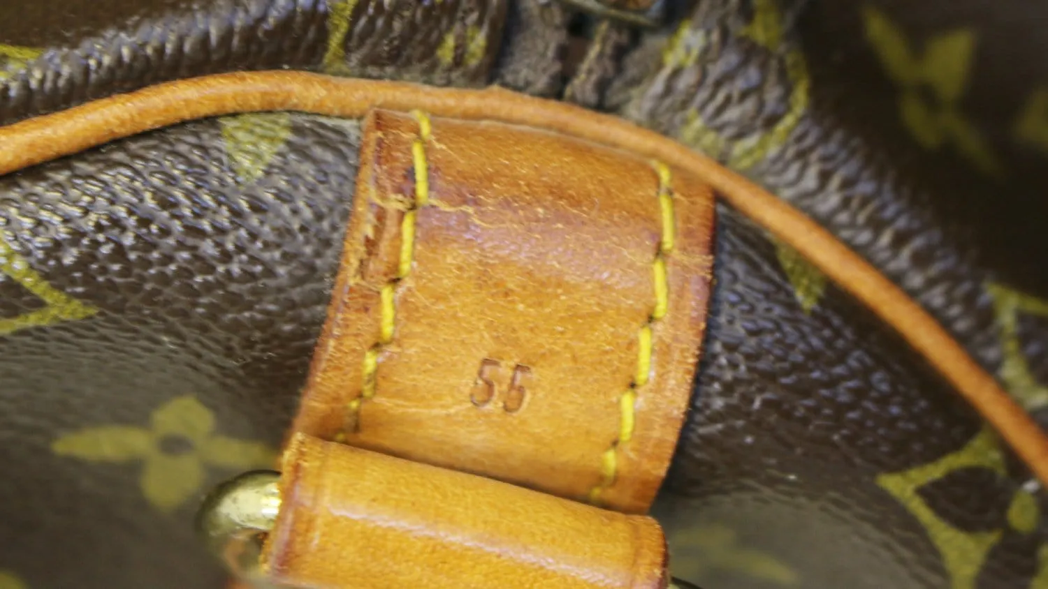 LOUIS VUITTON Monogram Keepall Bandouliere 55 Boston Bag
