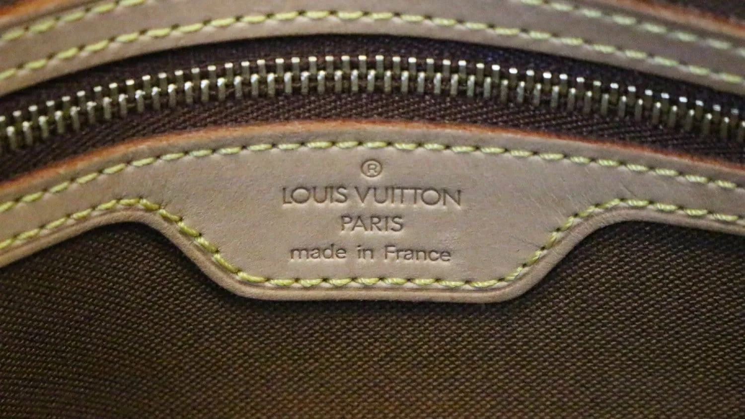 LOUIS VUITTON Monogram Mini Looping Shoulder Handbag