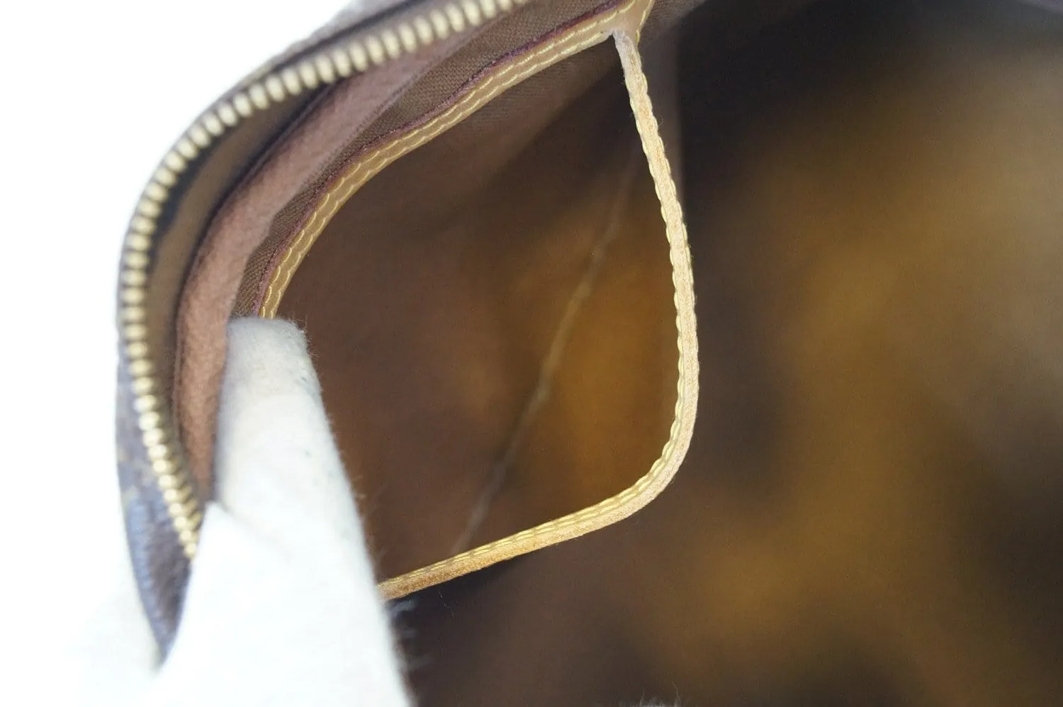 LOUIS VUITTON Monogram Montorgueil PM Shoulder Bag