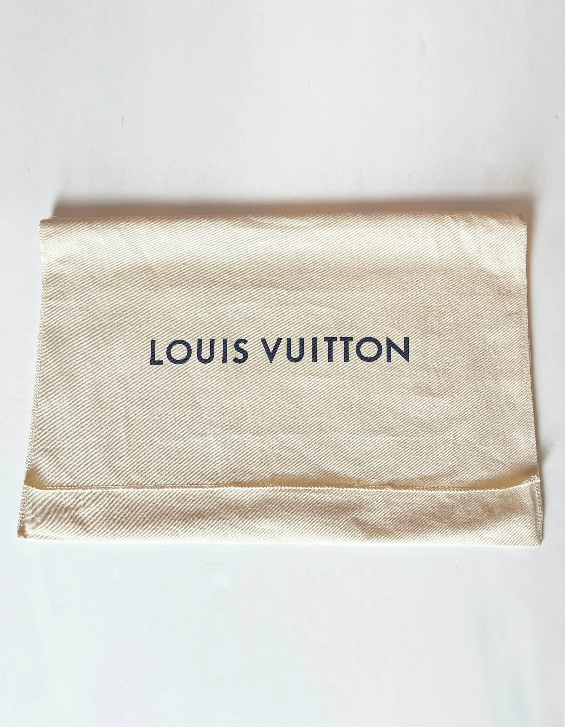 Louis Vuitton Monogram Neverfull Pochette Wristlet Bag