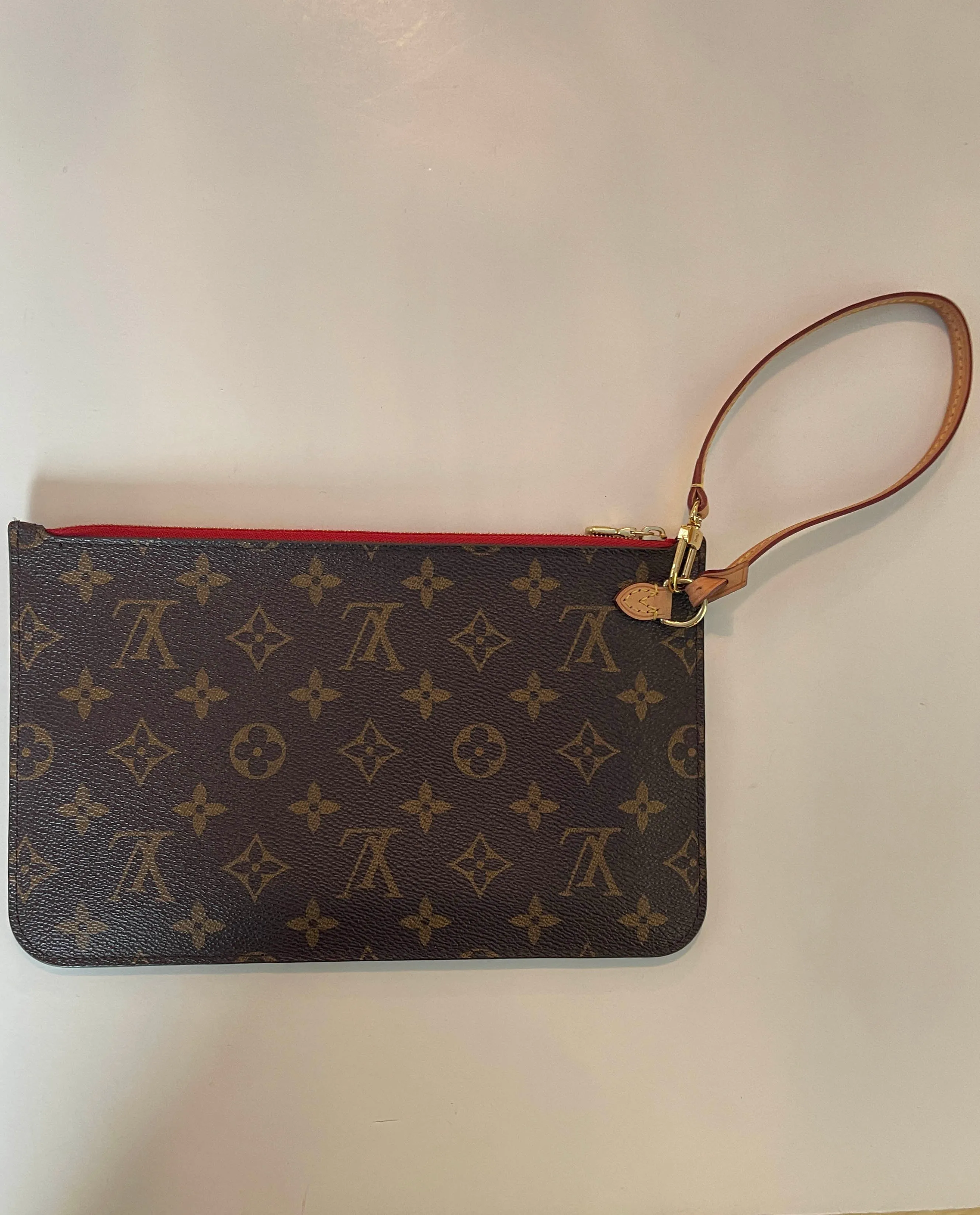 Louis Vuitton Monogram Neverfull Pochette Wristlet Bag