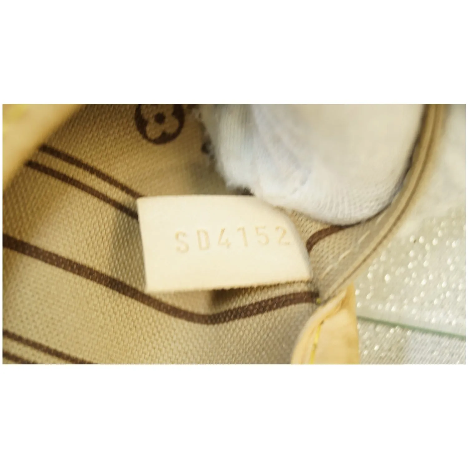 LOUIS VUITTON Neverfull GM Monogram Canvas Shoulder Bag Brown
