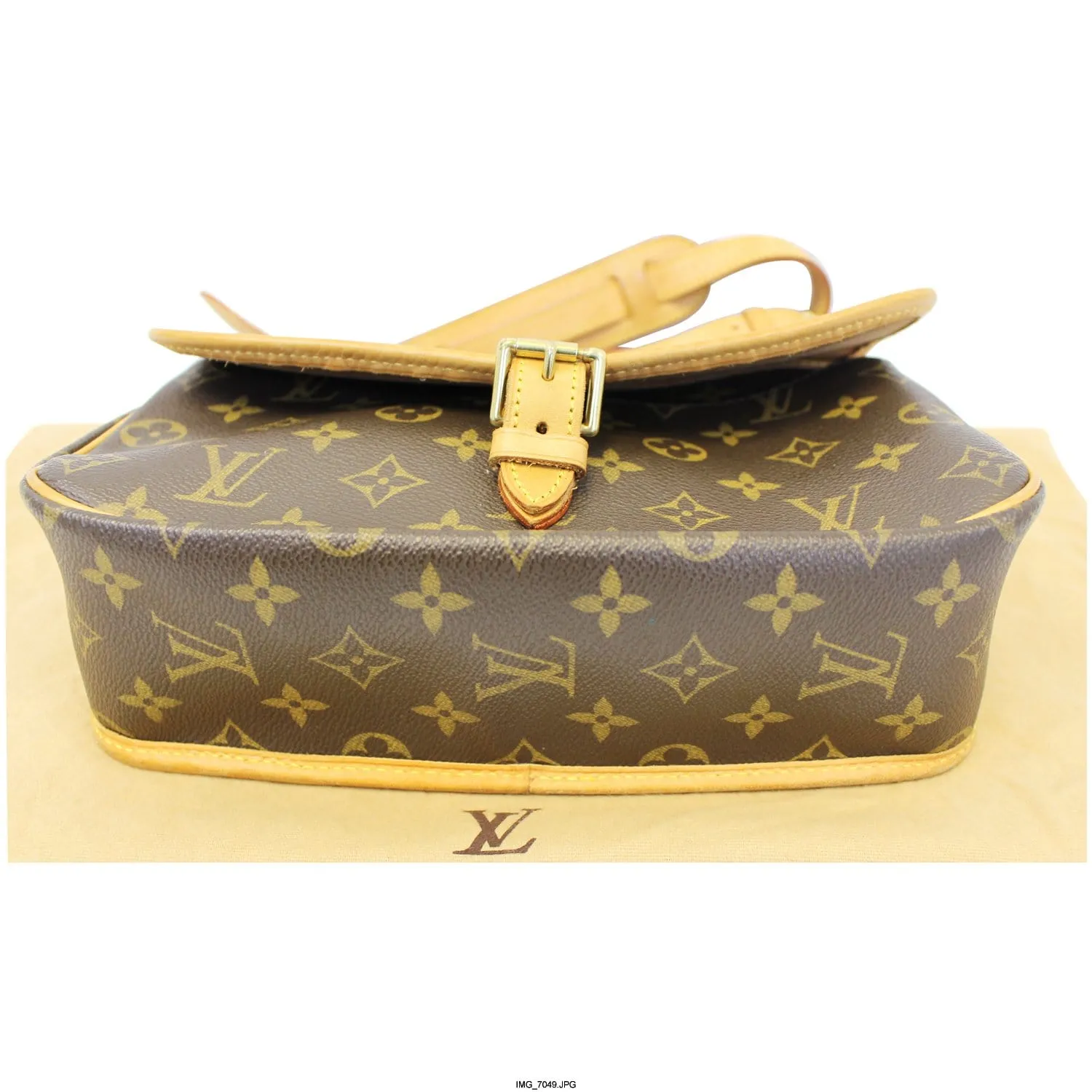 LOUIS VUITTON Sologne Monogram Canvas Shoulder Crossbody Bag