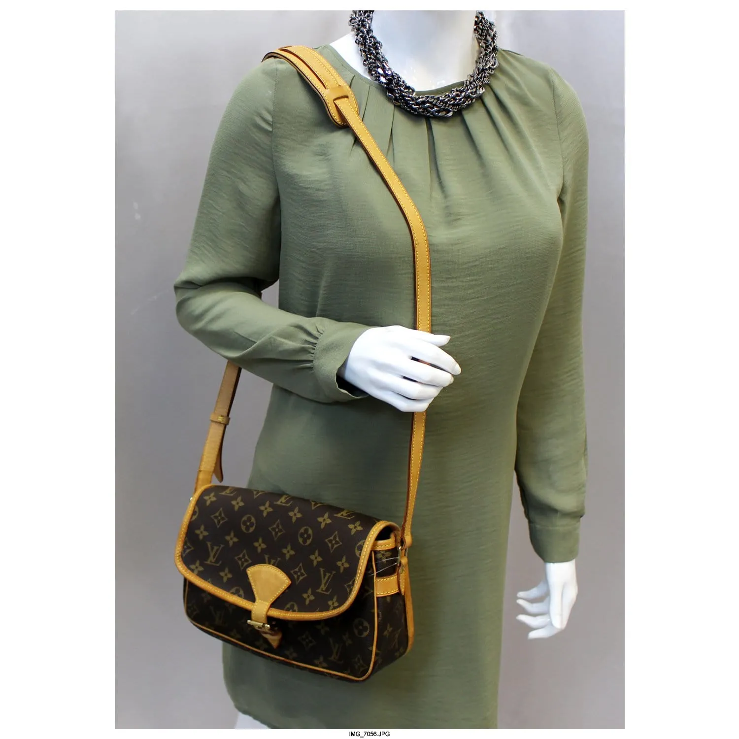 LOUIS VUITTON Sologne Monogram Canvas Shoulder Crossbody Bag