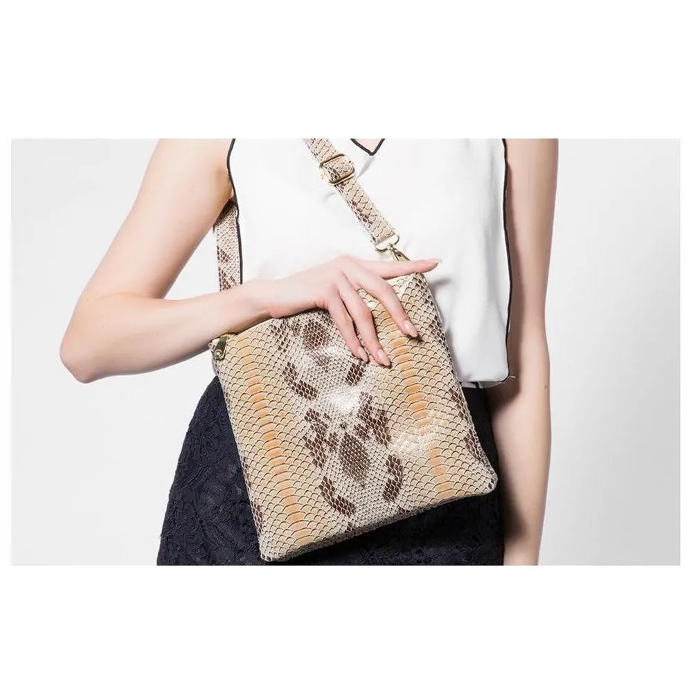 <bold>Messenger / Crossbody Bag <br>Genuine-Leather