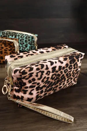 Make-Up Bag as Fierce as a Cheetah in Pink
