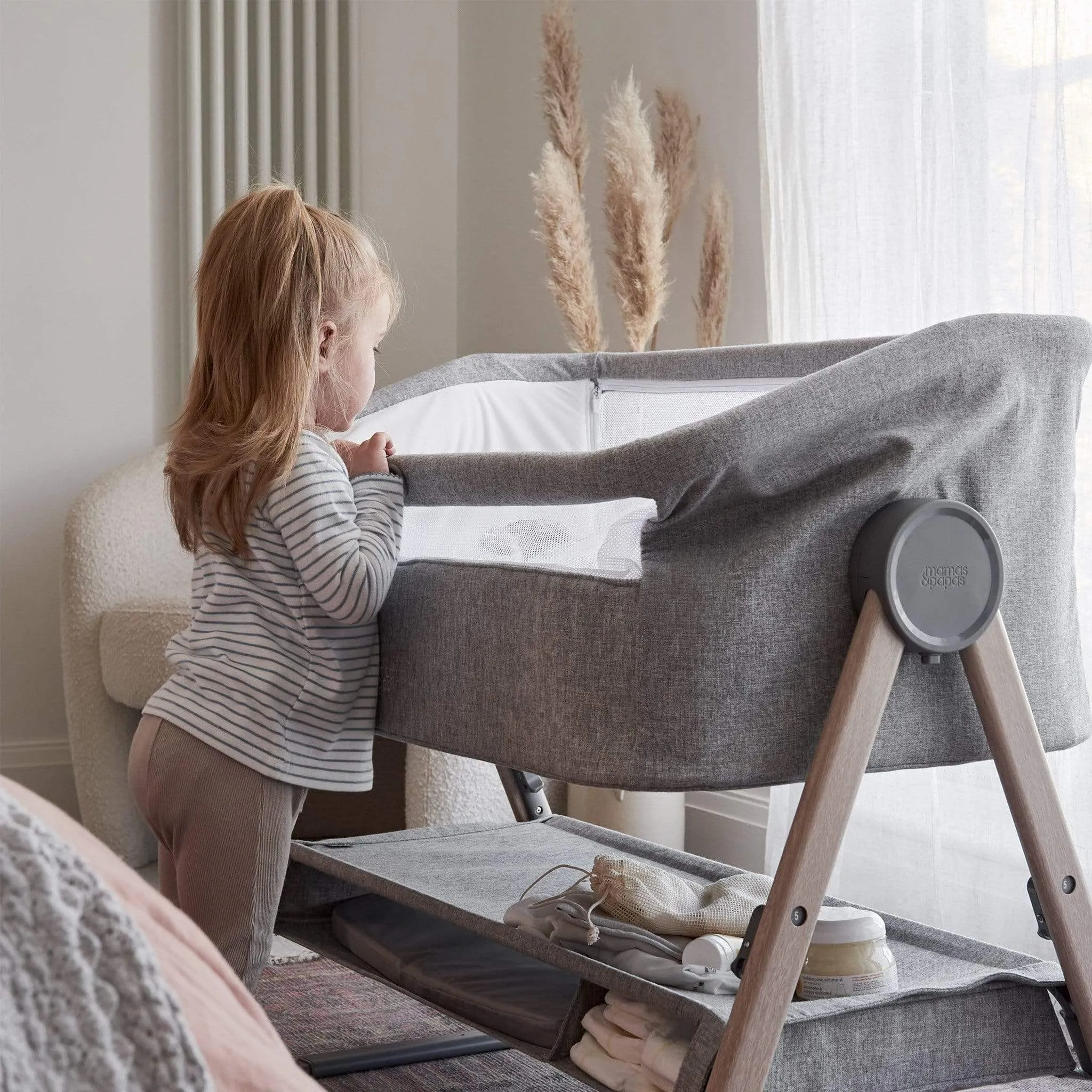 Mamas & Papas Lua Grey Bedside Crib Star/Stripe Bundle