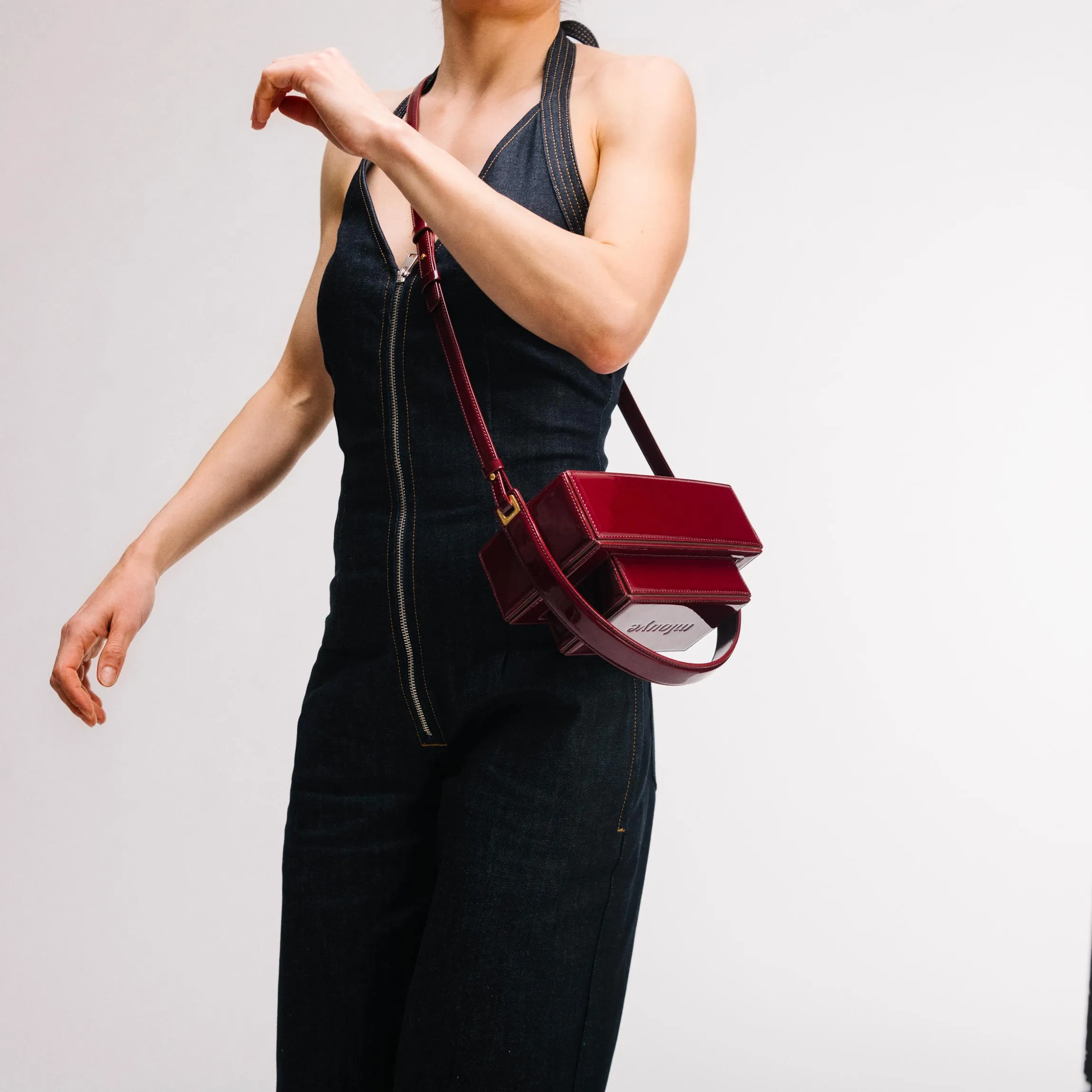 Monolit - Patent Black