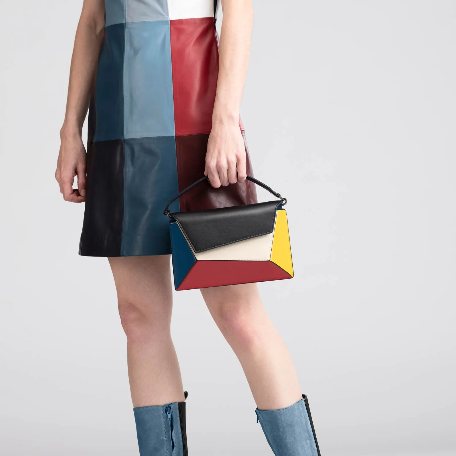 Naomi - Mondrian