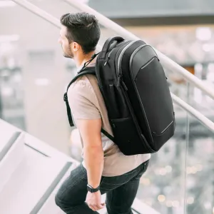 NOMATIC Navigator Travel Backpack 32L