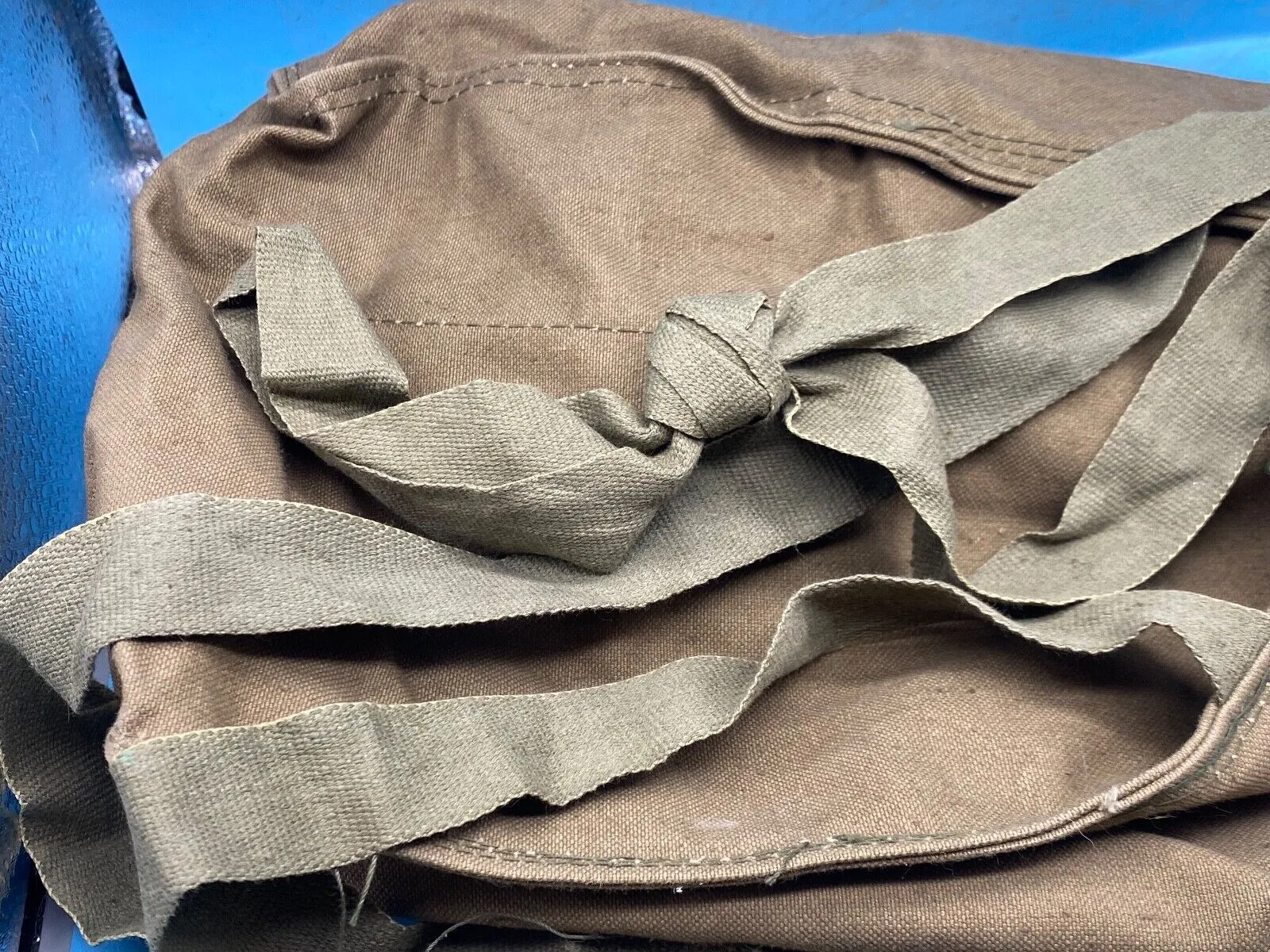 Original Post WW2 Italian Army Canvas Gas Mask Bag