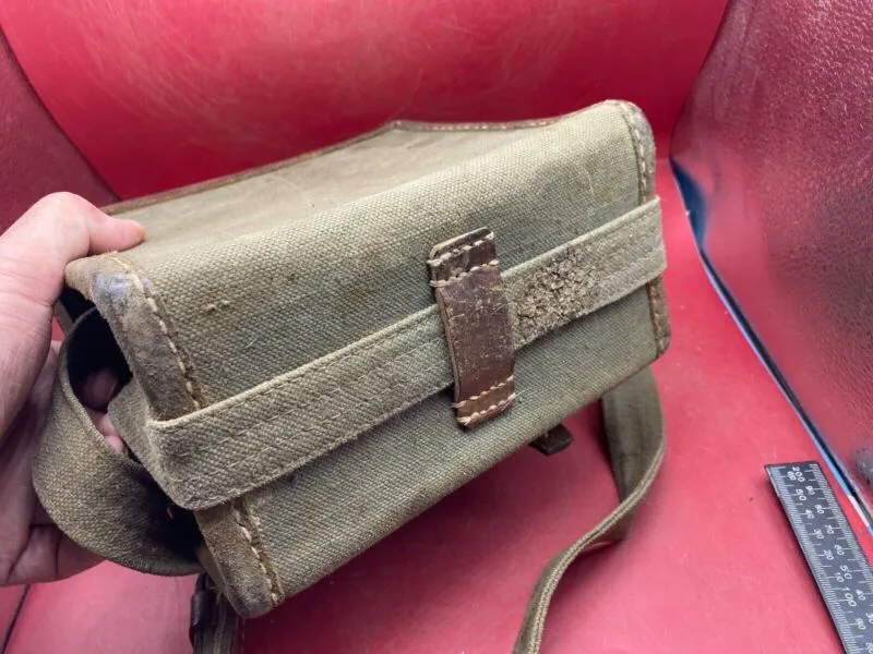 Original WW2 Era Canvas & Leather Field Equipment Carrying Bag - Swiss, Ital