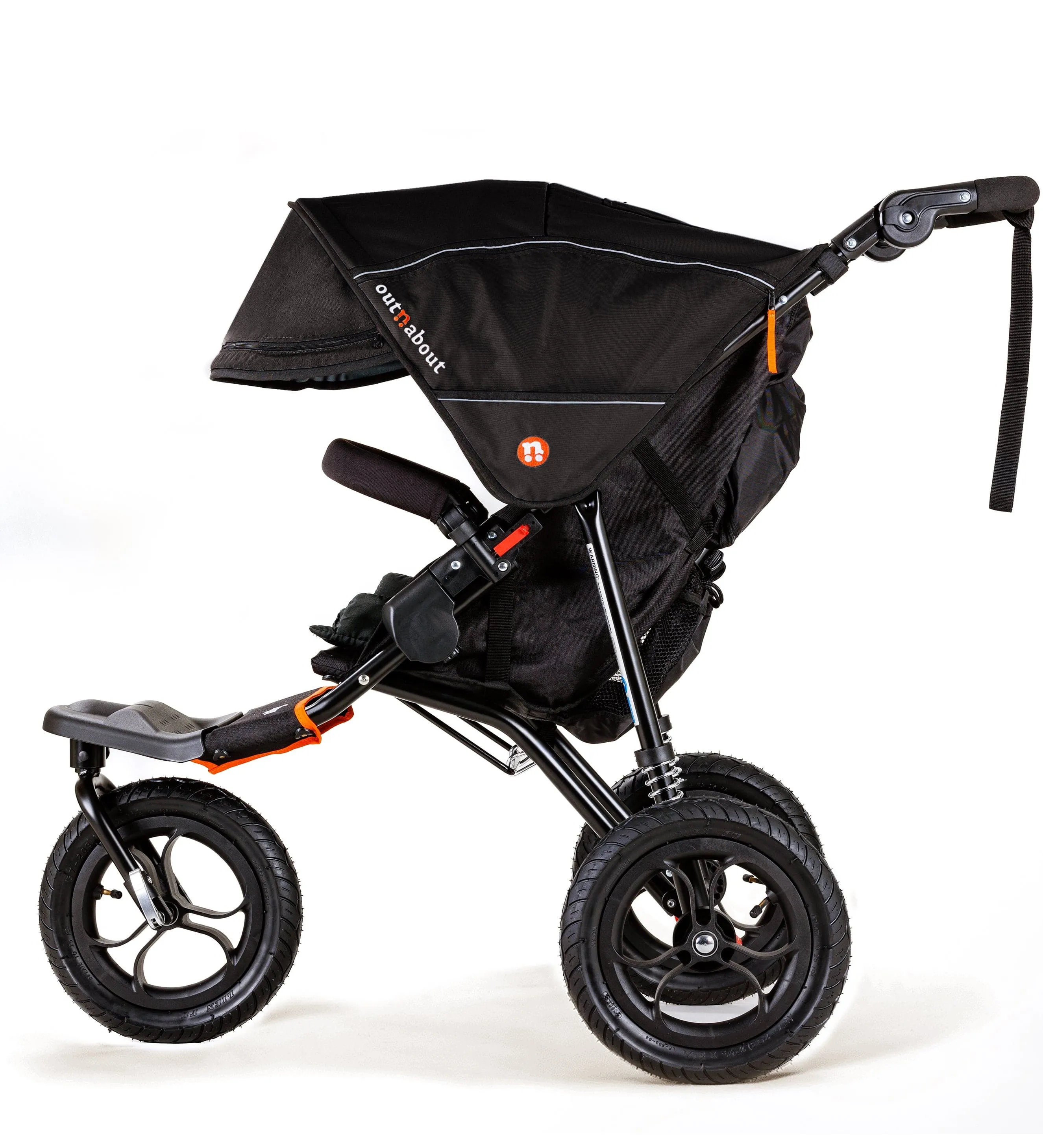 Out n About Nipper Single Maxi-Cosi Ultimate Bundle in Summit Black