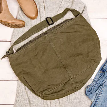 Oversize Canvas Messenger Bag