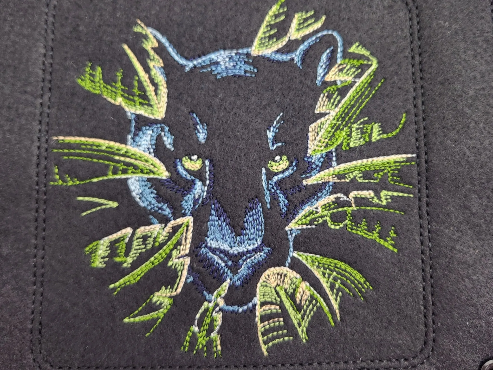 Panther dice tray