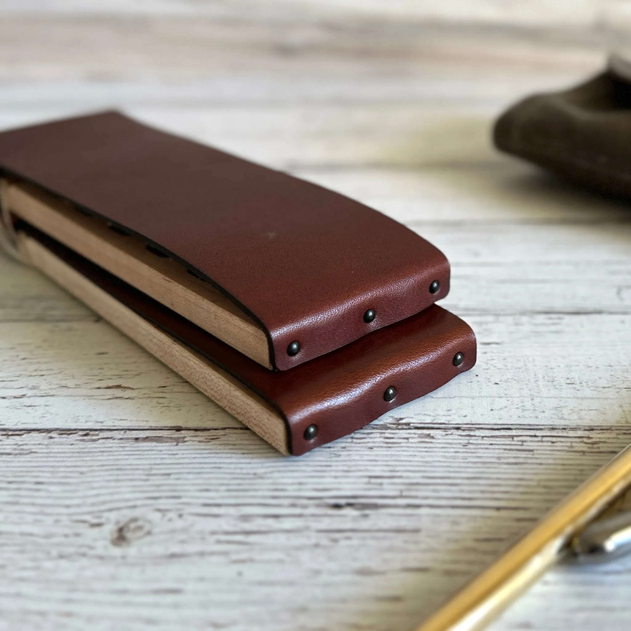 [Peg and Awl ] Iris Painter’s Palette