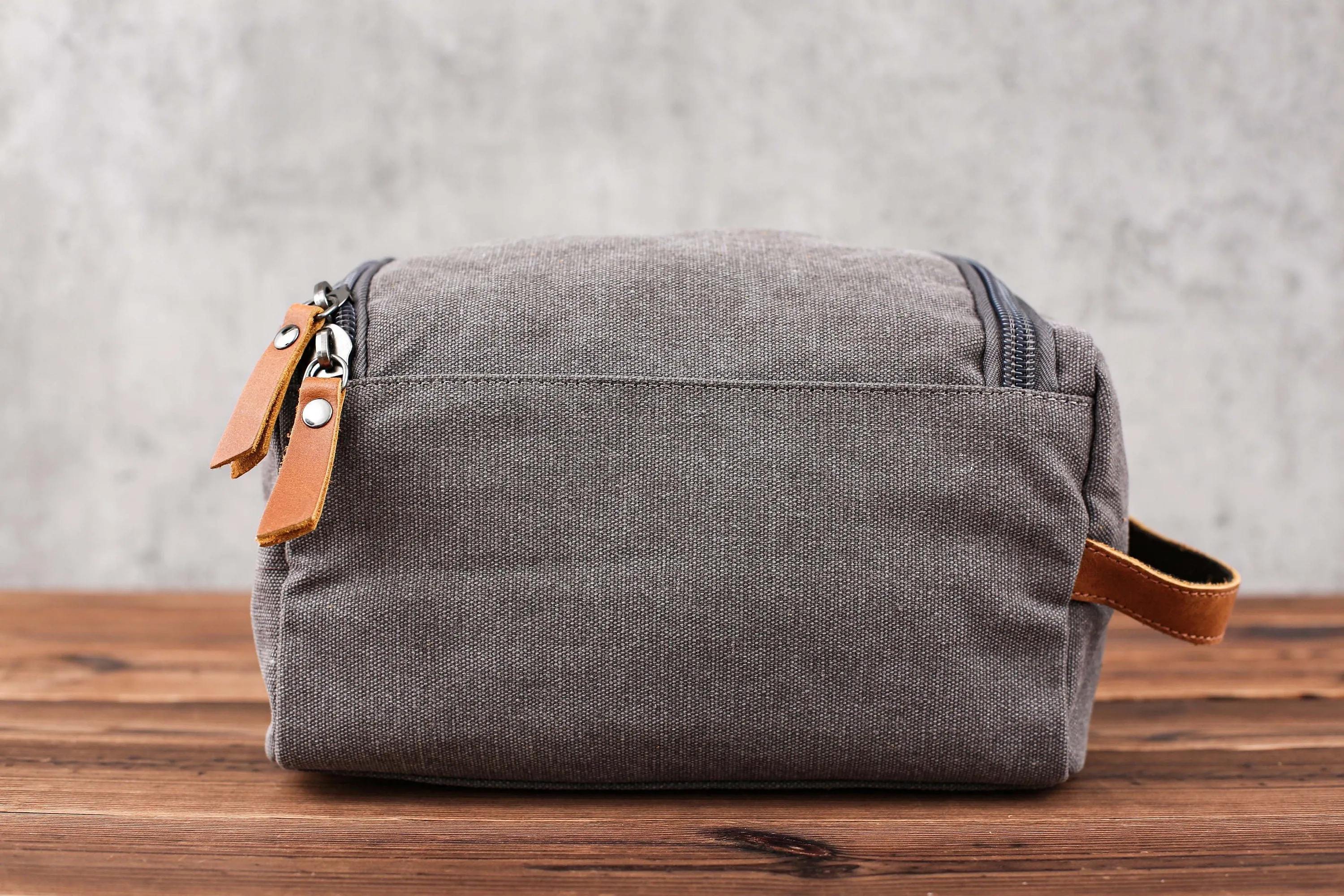 Personalized Canvas Leather Dopp Kitt for Men, Canvas Leather Men's Travel Toiletry Bag, Grooms Men Gift, Boyfriend Gift, Valentine’s Gift