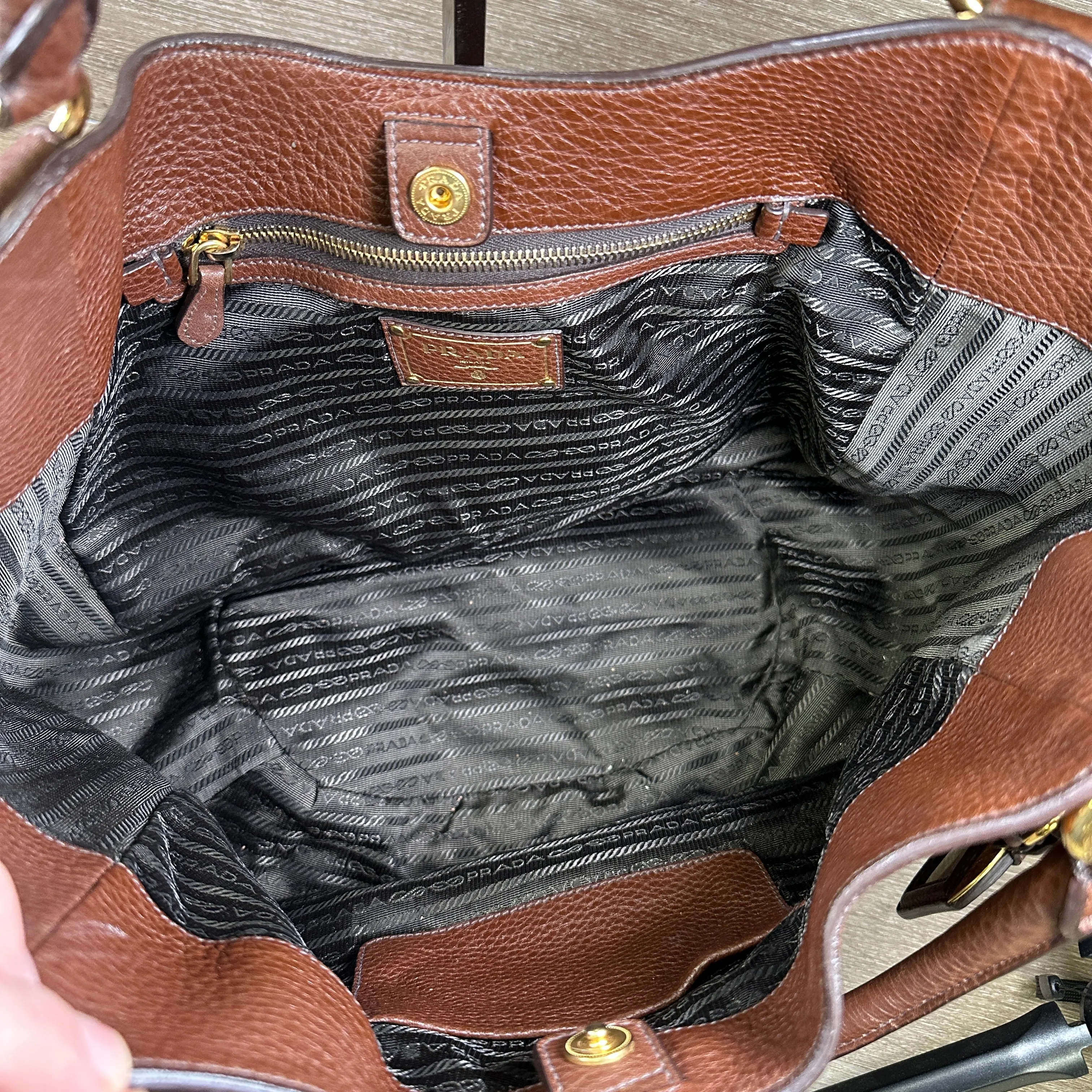 Prada Vitello Daino Hobo - Bruciato