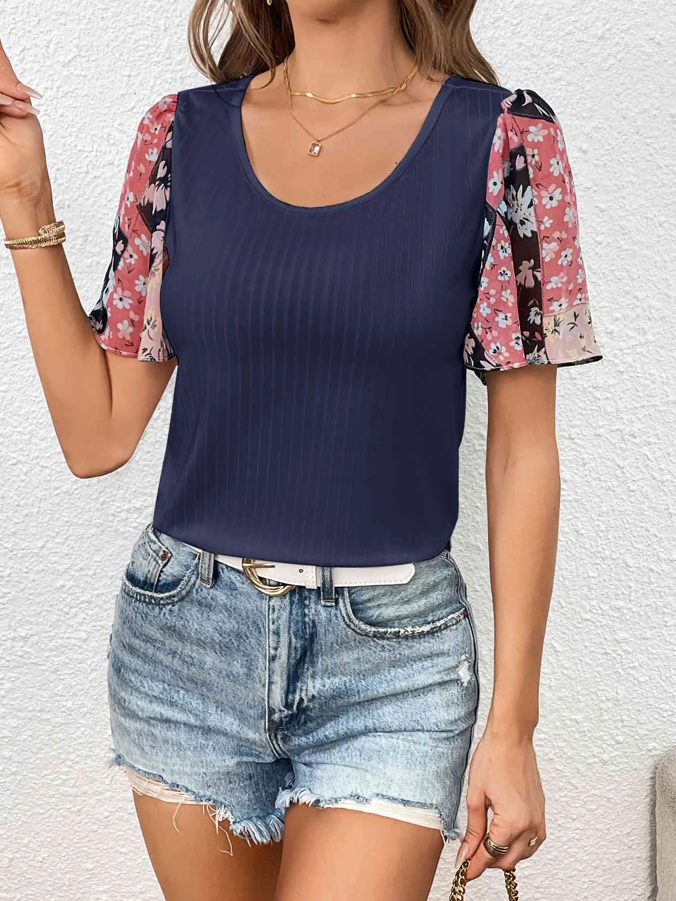 Printed Puff Sleeve Round Neck Tee (3 Colors)