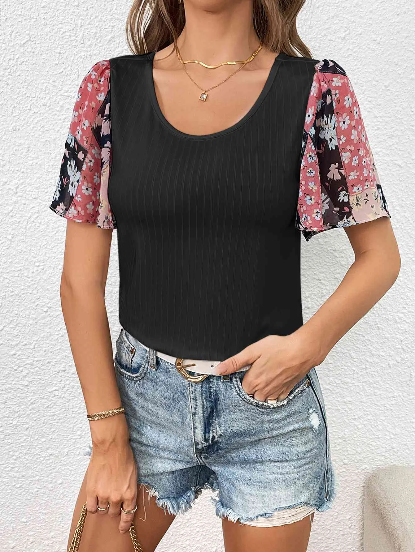 Printed Puff Sleeve Round Neck Tee (3 Colors)