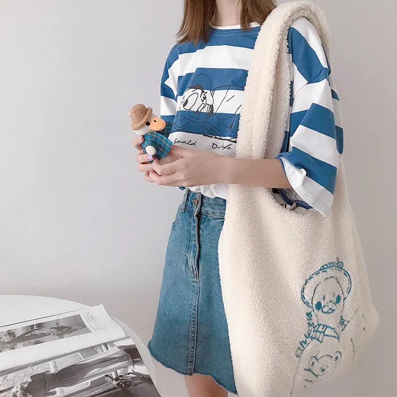 "CUTE DUCK FURRY" BAG N111605