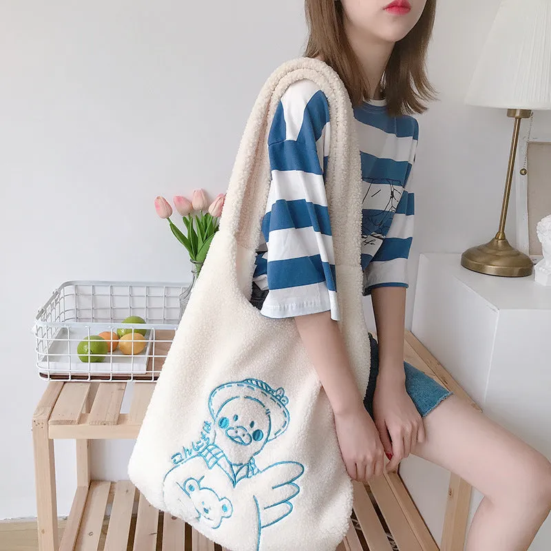 "CUTE DUCK FURRY" BAG N111605