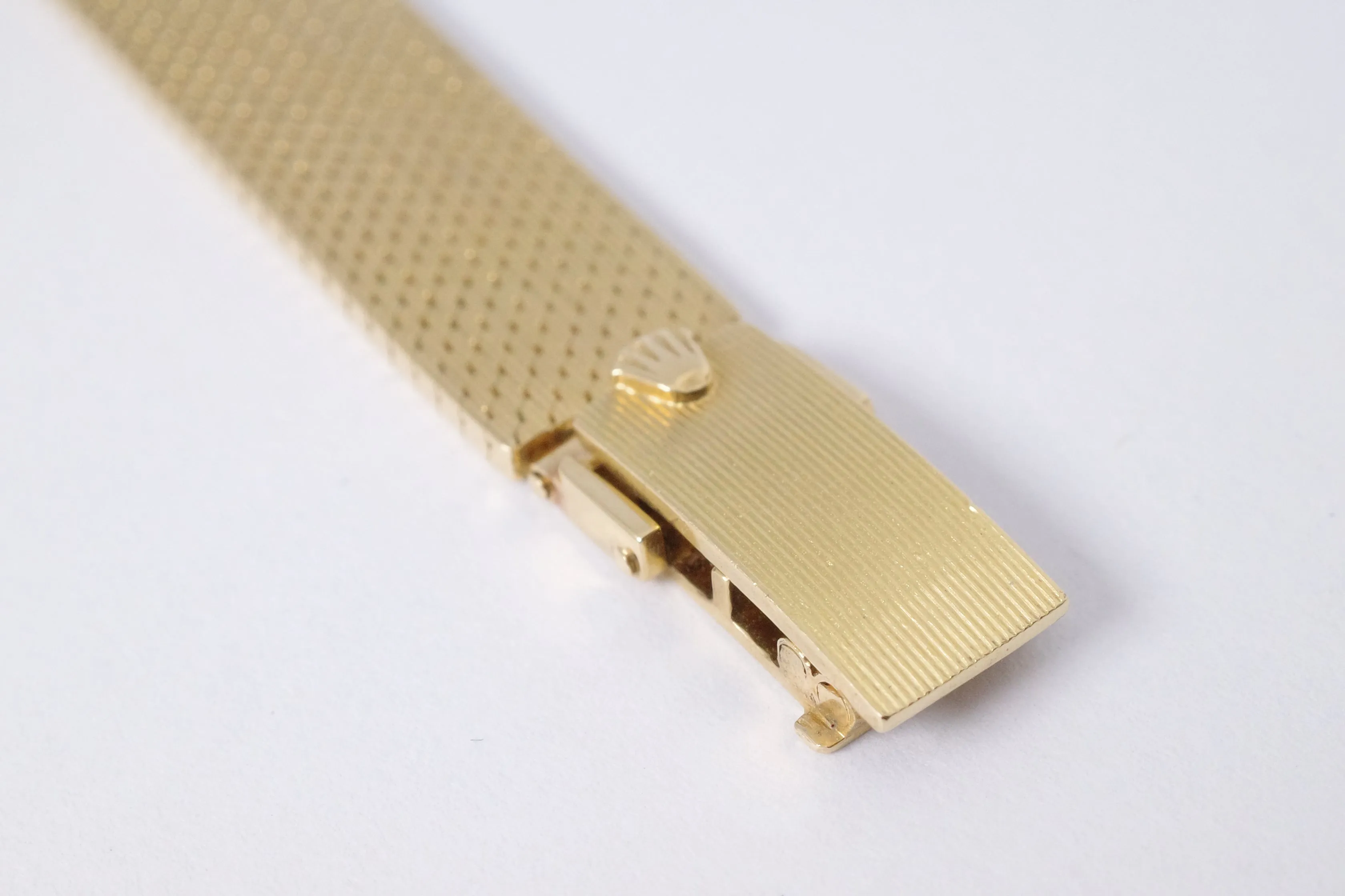 ROLEX VINTAGE YELLOW GOLD CHAMELEON ALMOND ON MILANESE BRACELET $5,975