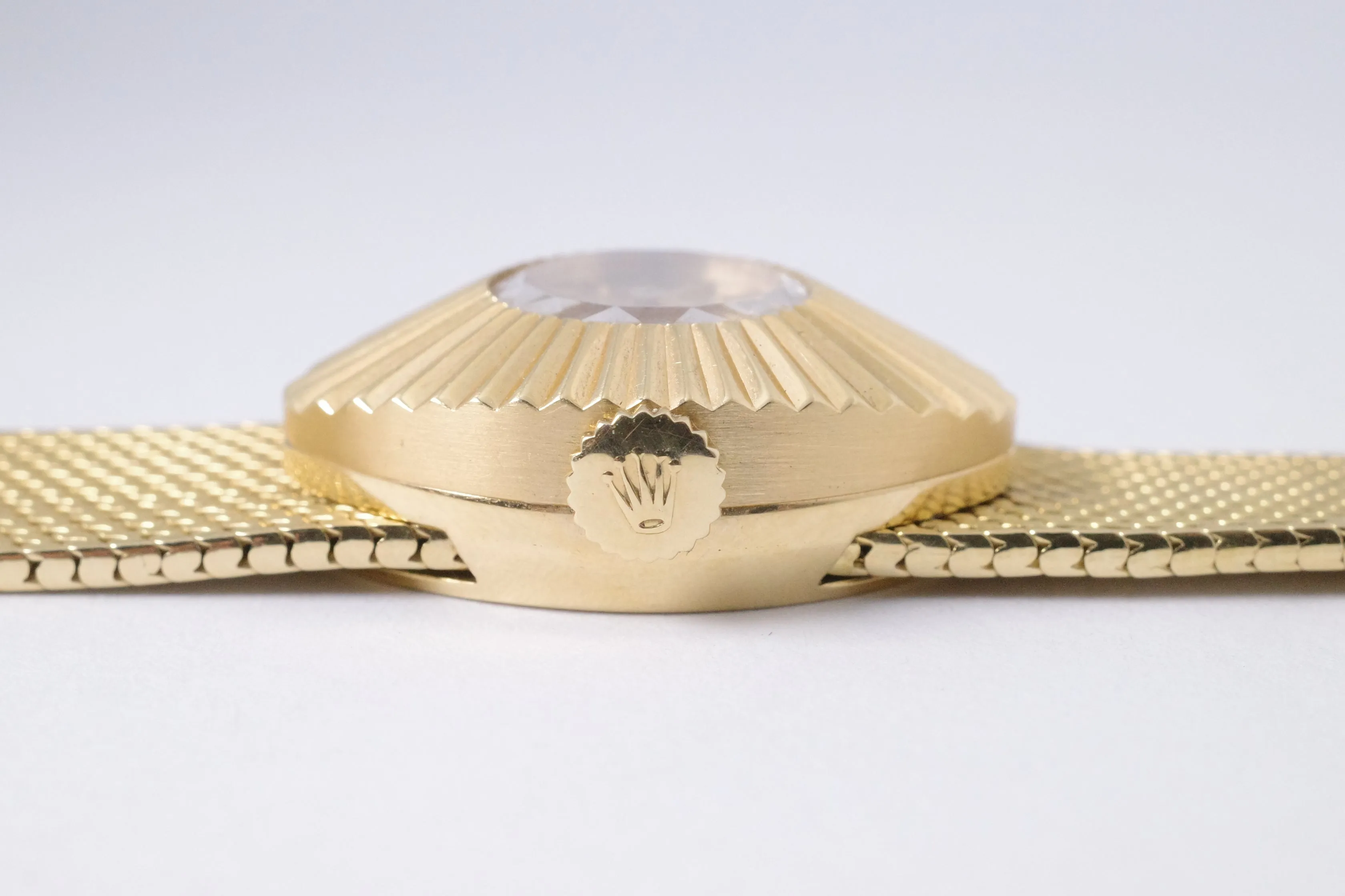 ROLEX VINTAGE YELLOW GOLD CHAMELEON ALMOND ON MILANESE BRACELET $5,975