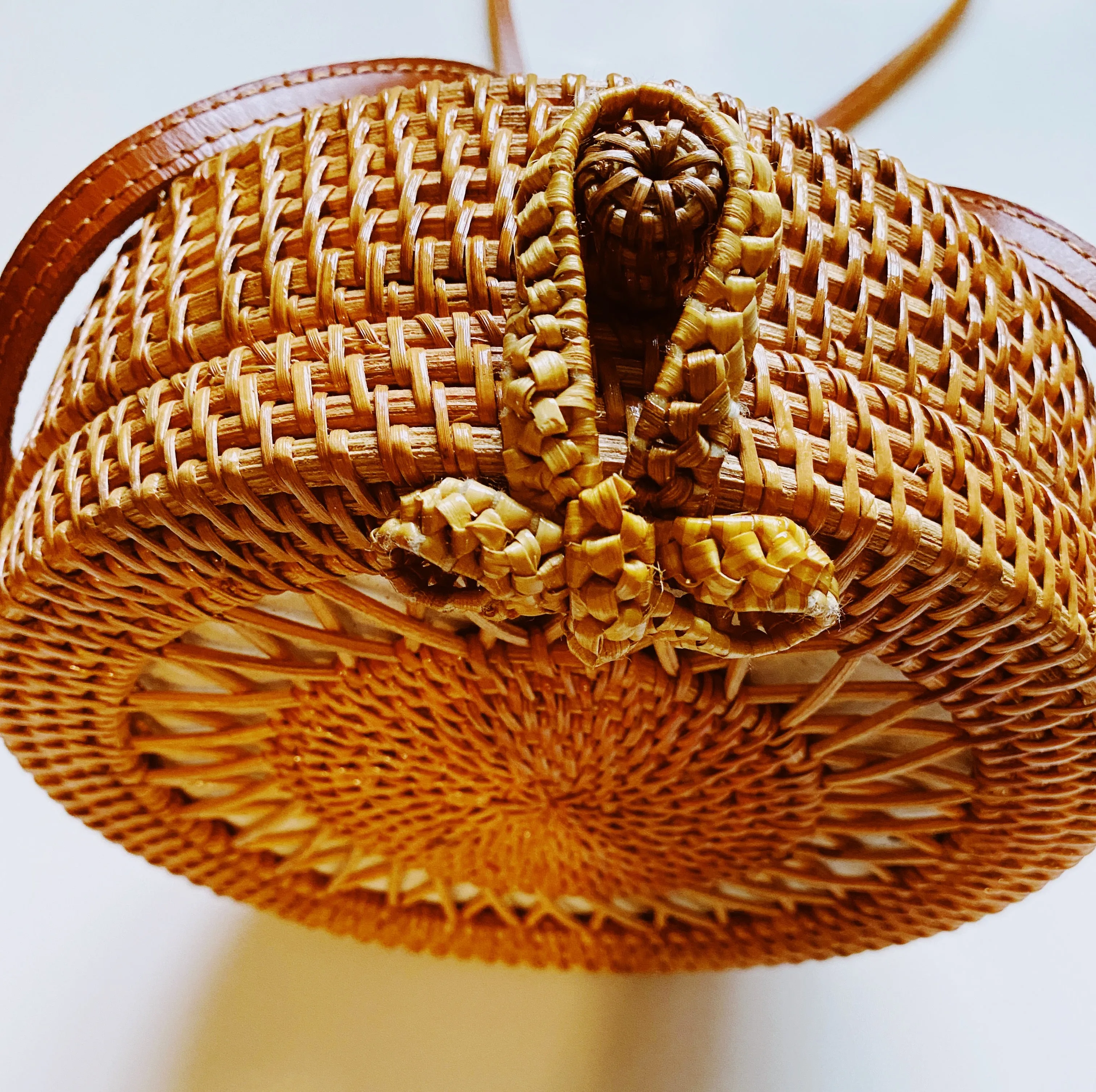 Round Rattan Crossbody Bag - Sunburst