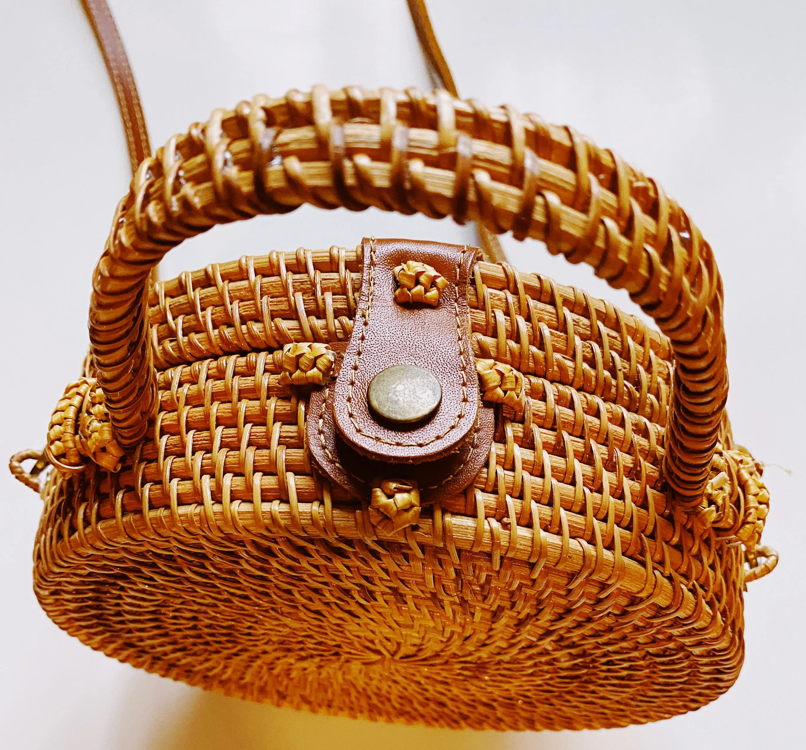 Round Rattan Wicker Summer Bag Purse - Sunny