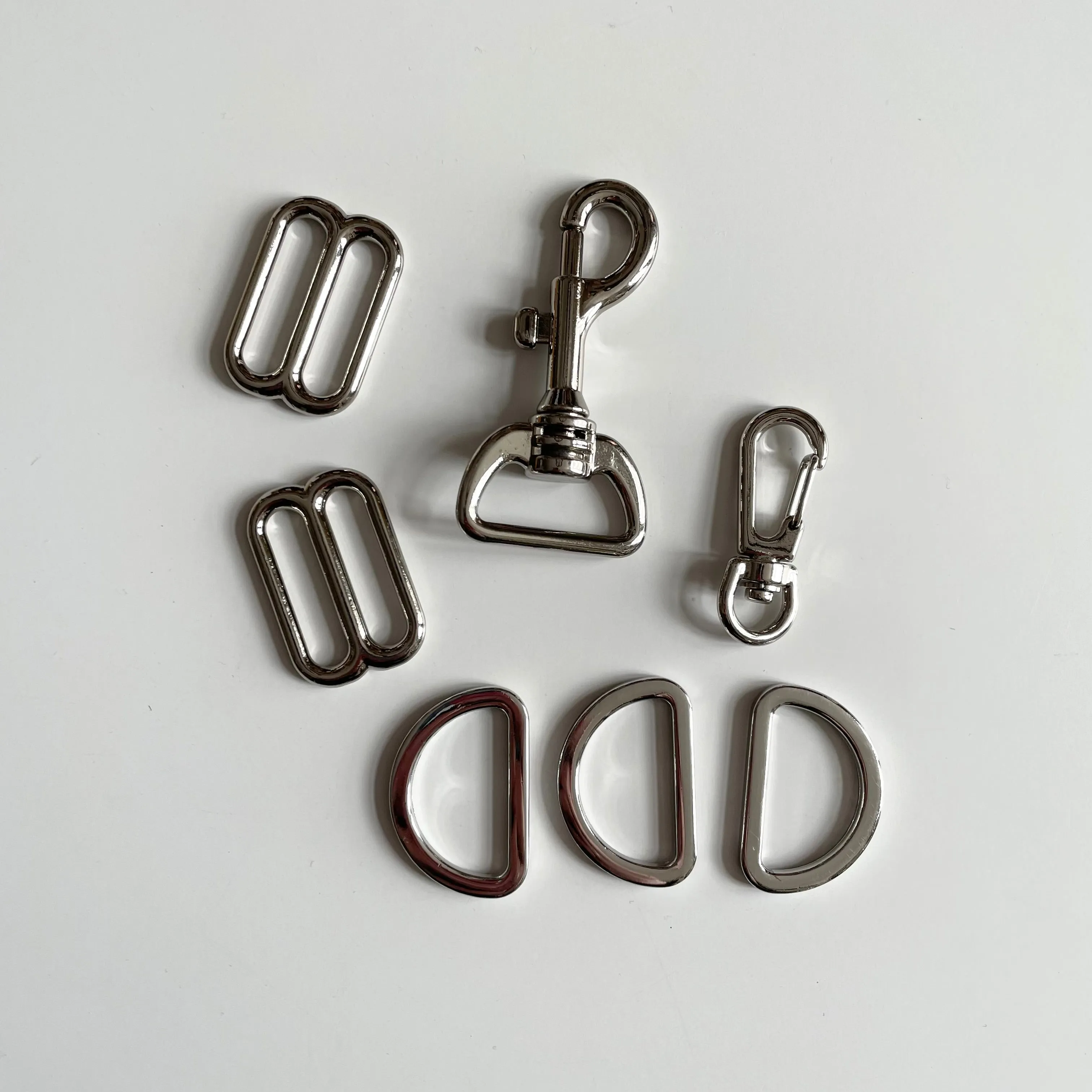 Sassafras Lane Designs : Bugsy Backpack Hardware Kit
