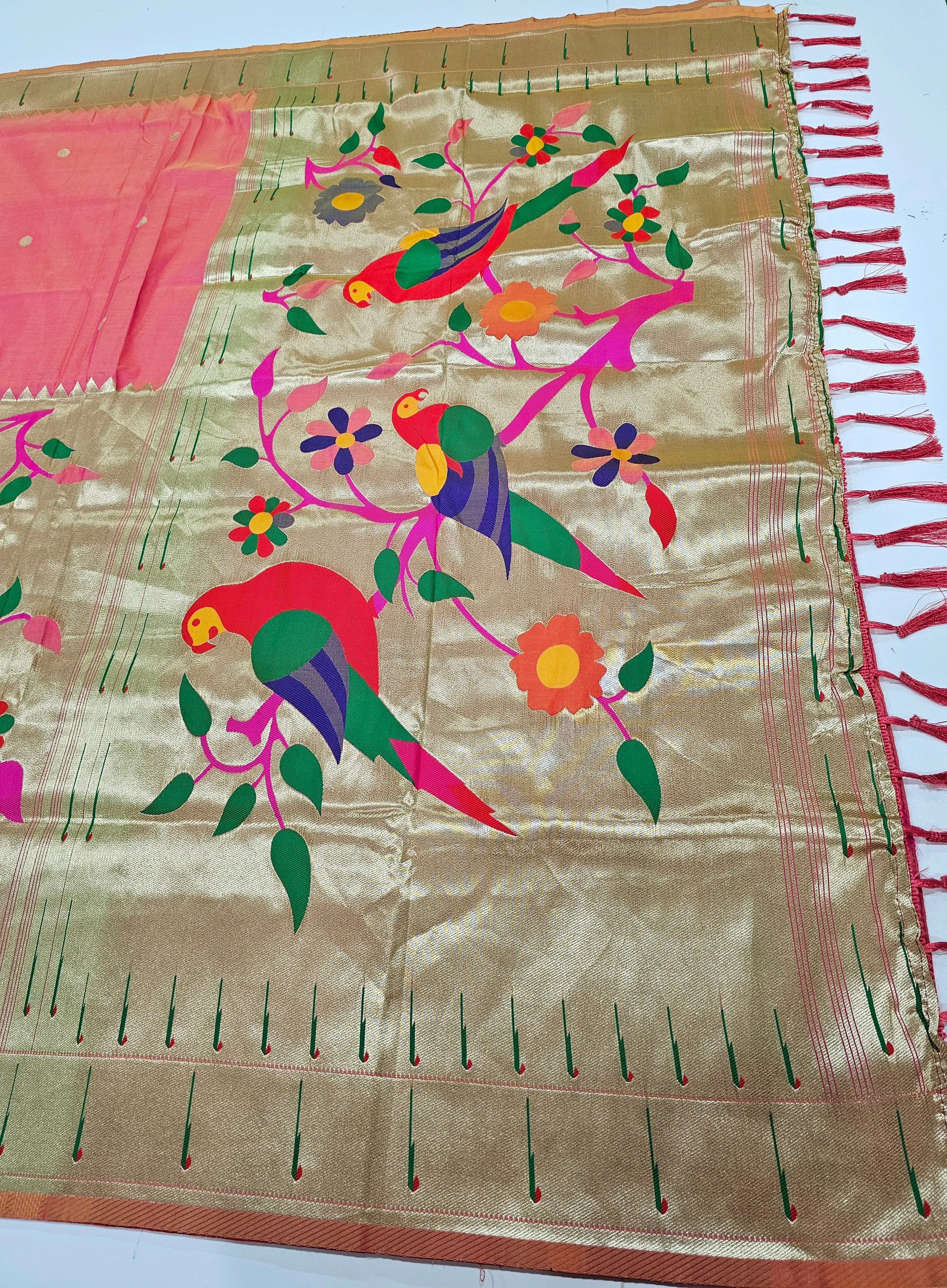 Semi Banaras Paithani saree