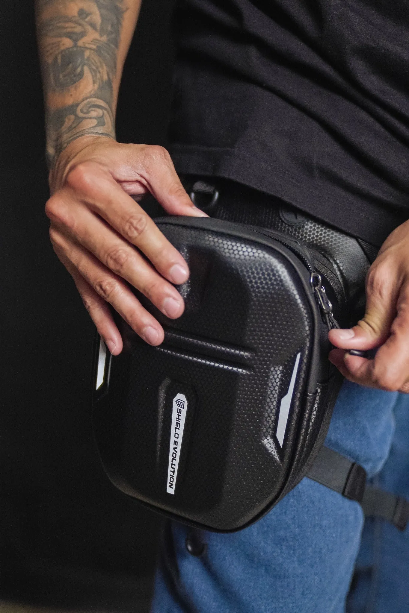 SHIELD LEG BAG