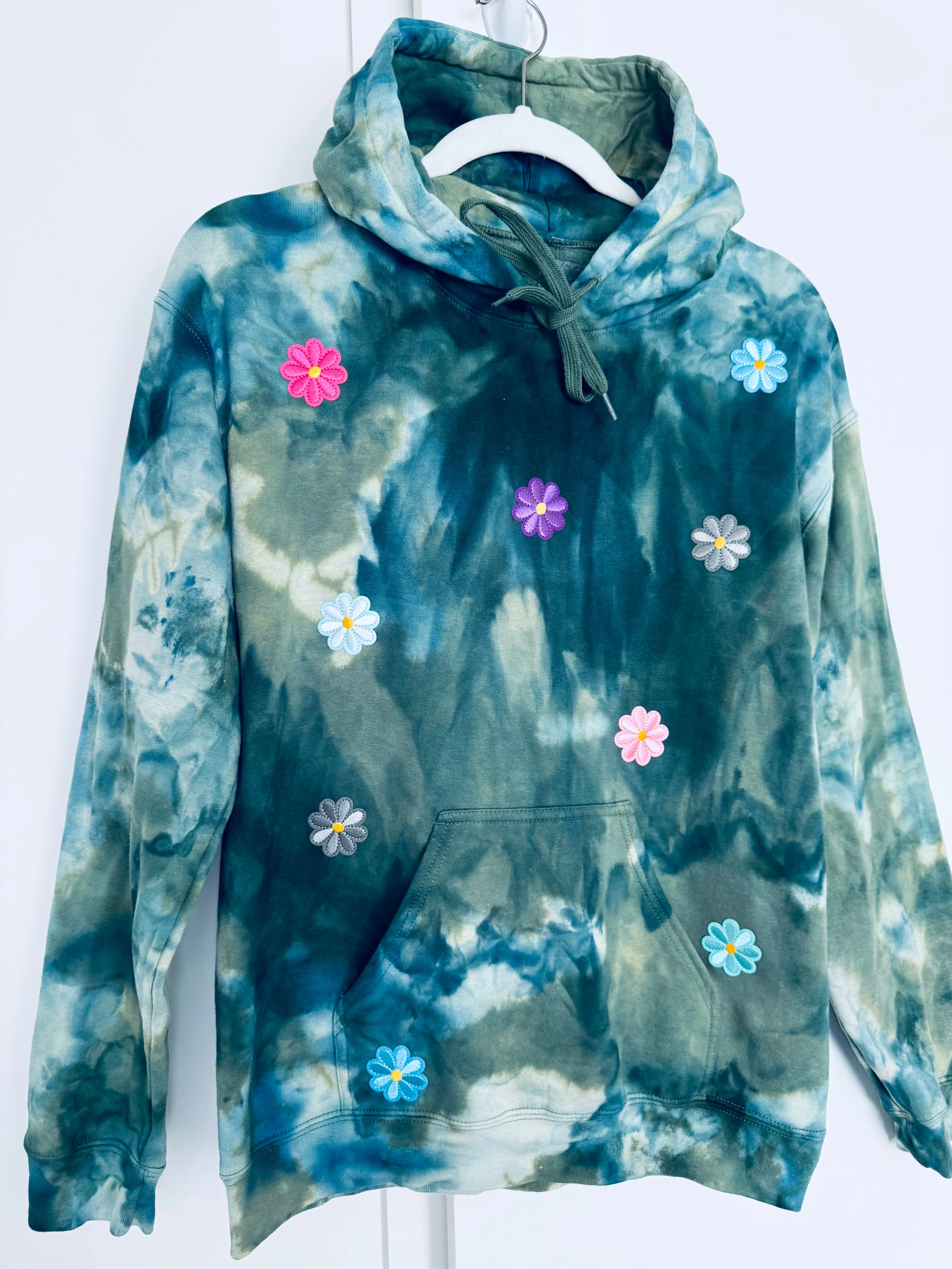 Small Daisy Patchwork Unisex Dyed Hoodie