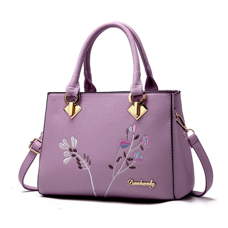 Small Embroidered purse