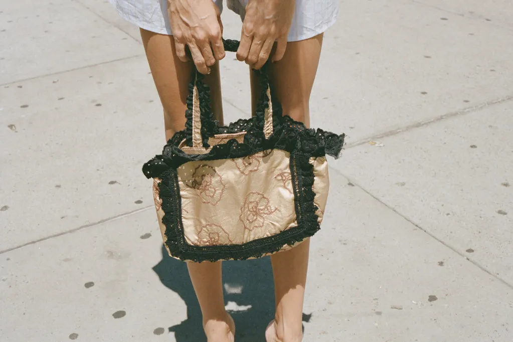 SOFT LACE PURSE, AURIC